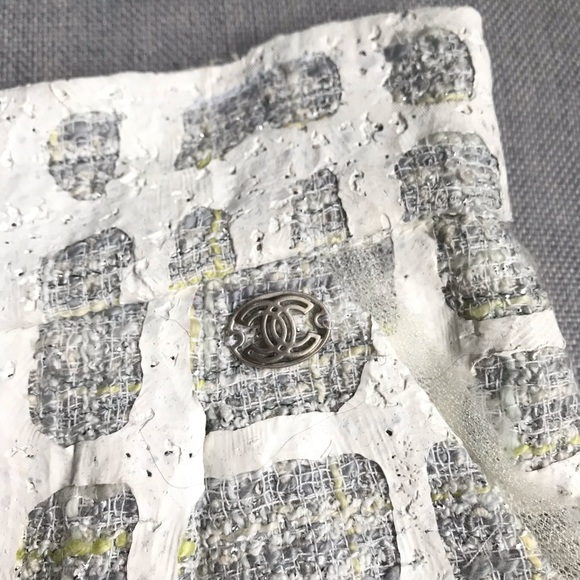 Chanel Vintage Tweed Midi Skirt 2009 Runway Look - Picture 6 of 7